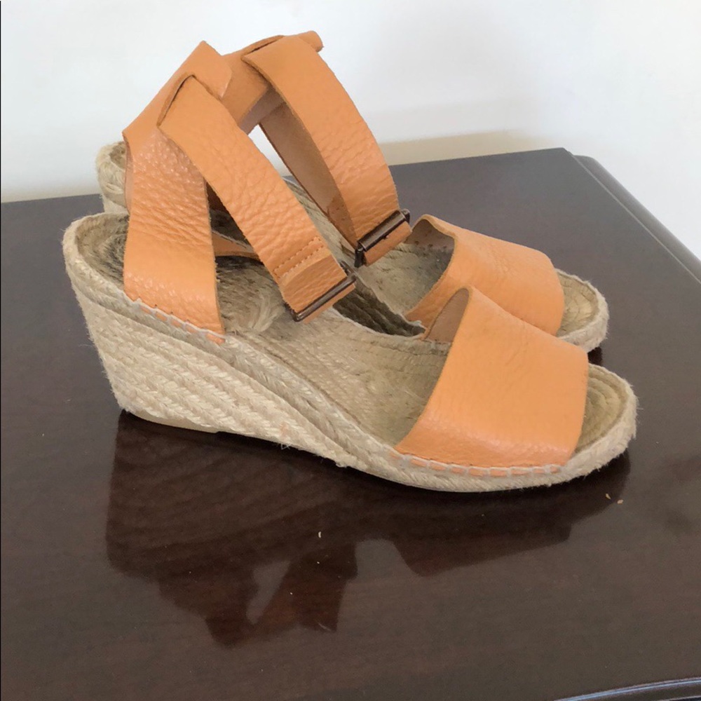 Jcrew Wedges Tan - Size 7